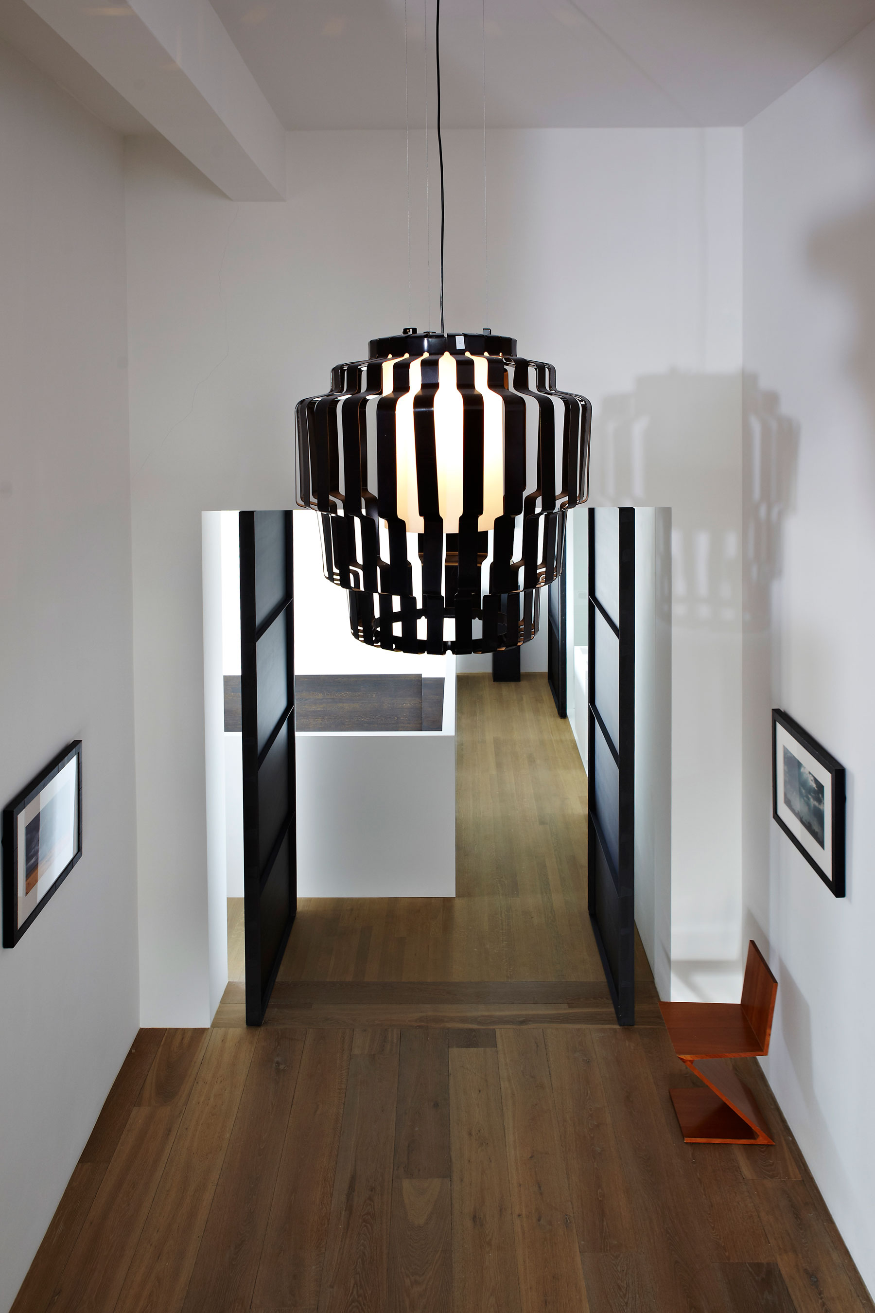A Beautiful Modern House Full of History and Charm on the Lauriergracht in Amsterdam by Witteveen Architects (12)