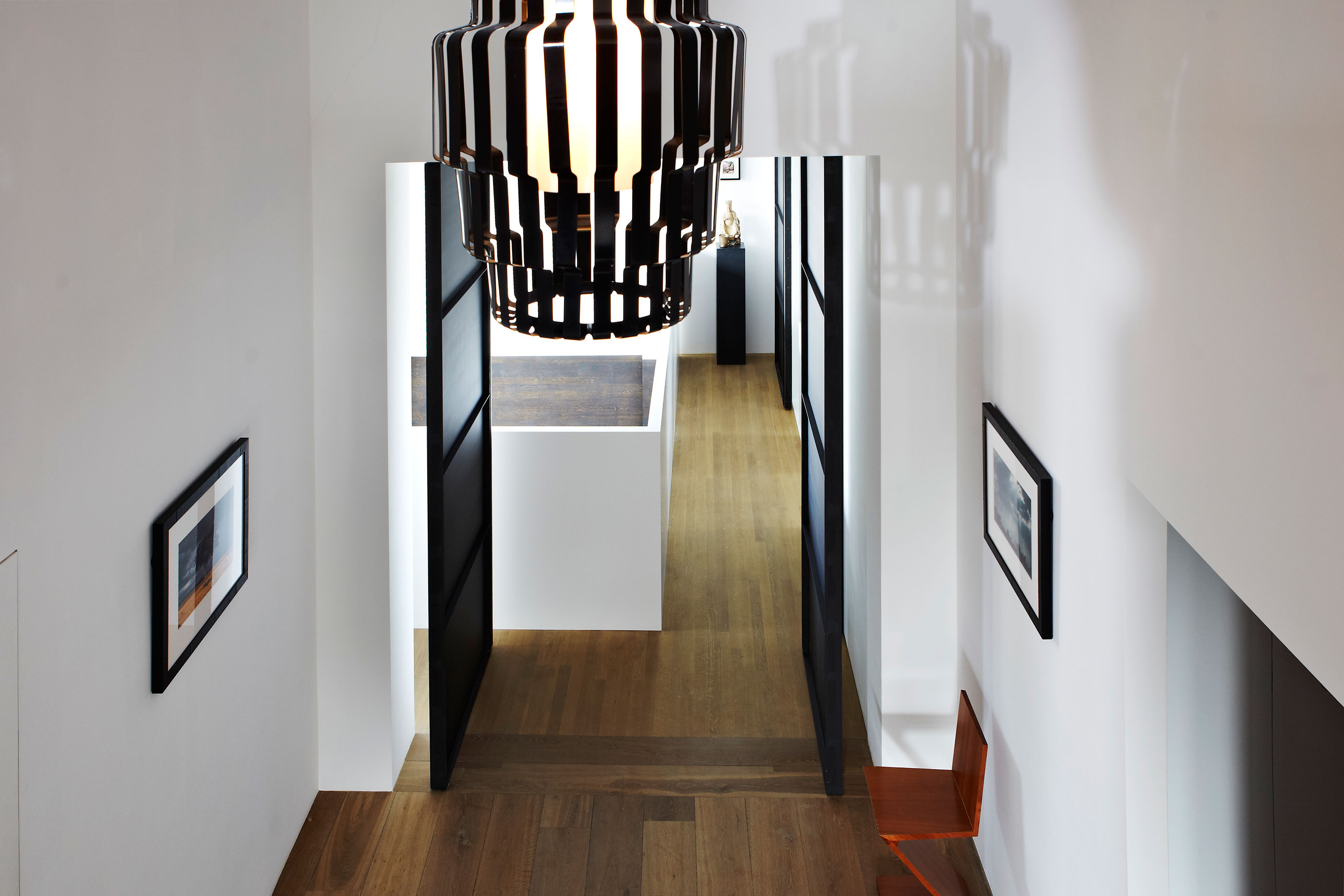 A Beautiful Modern House Full of History and Charm on the Lauriergracht in Amsterdam by Witteveen Architects (13)