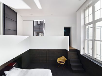 A Beautiful Modern House Full of History and Charm on the Lauriergracht in Amsterdam by Witteveen Architects (17)