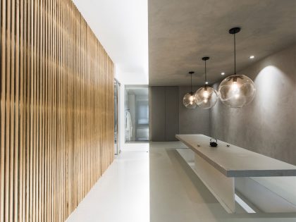 A Bright Contemporary Townhouse Full of Character in the Chaoyang District of Beijing by ARCHSTUDIO (10)