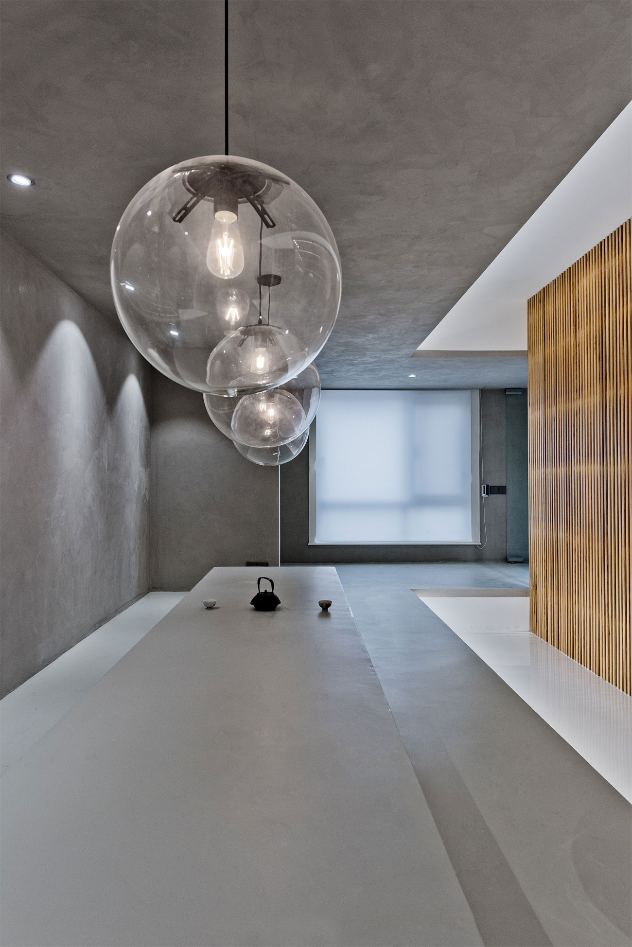 A Bright Contemporary Townhouse Full of Character in the Chaoyang District of Beijing by ARCHSTUDIO (11)