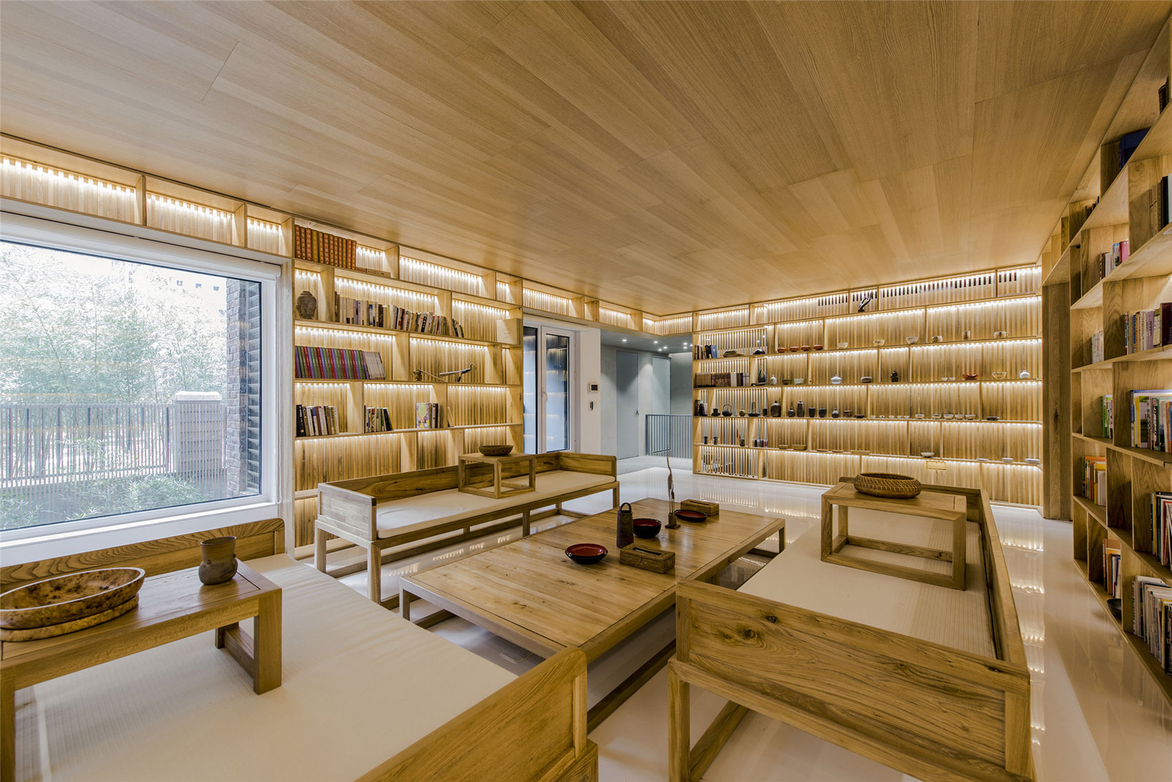 A Bright Contemporary Townhouse Full of Character in the Chaoyang District of Beijing by ARCHSTUDIO (3)
