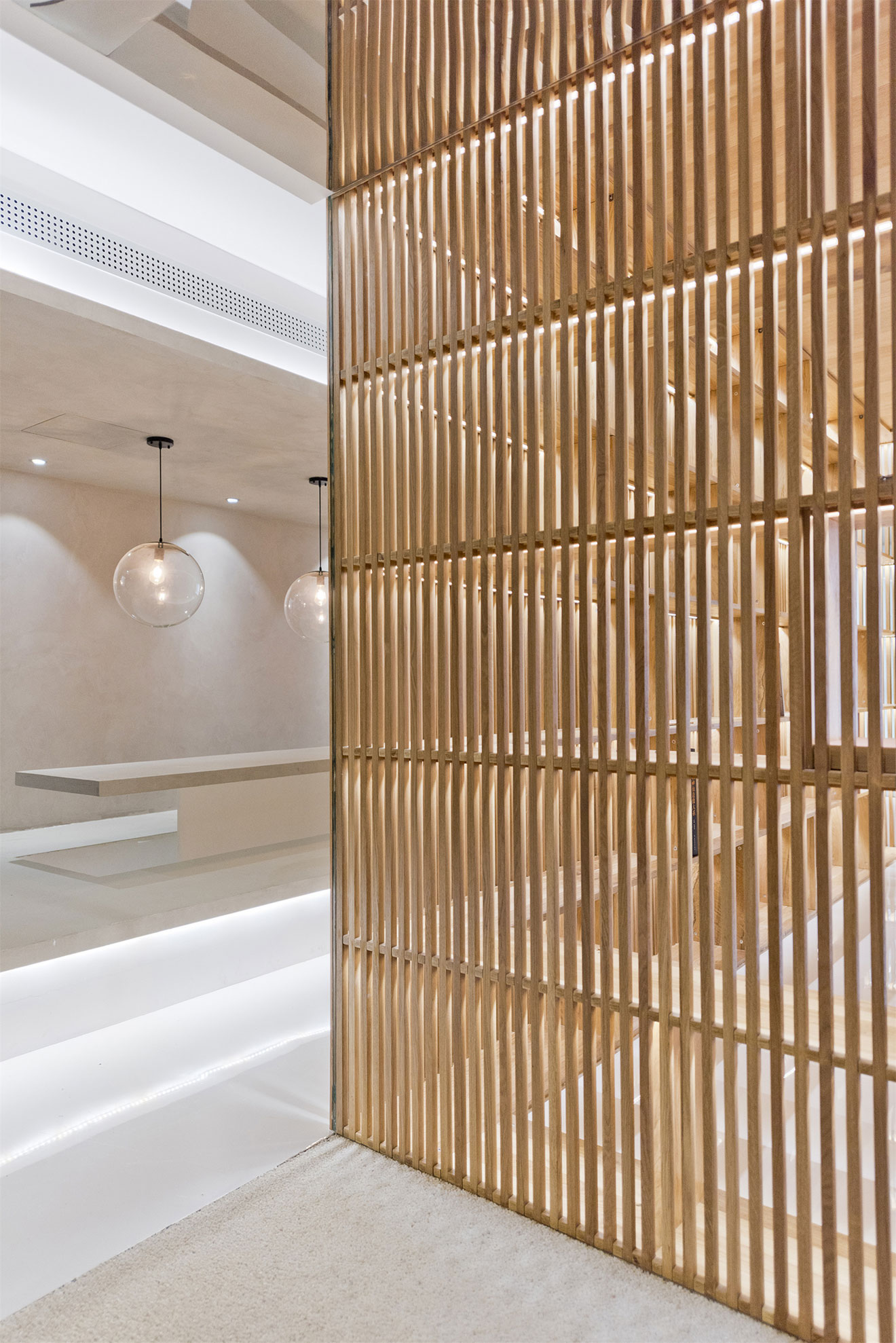 A Bright Contemporary Townhouse Full of Character in the Chaoyang District of Beijing by ARCHSTUDIO (9)