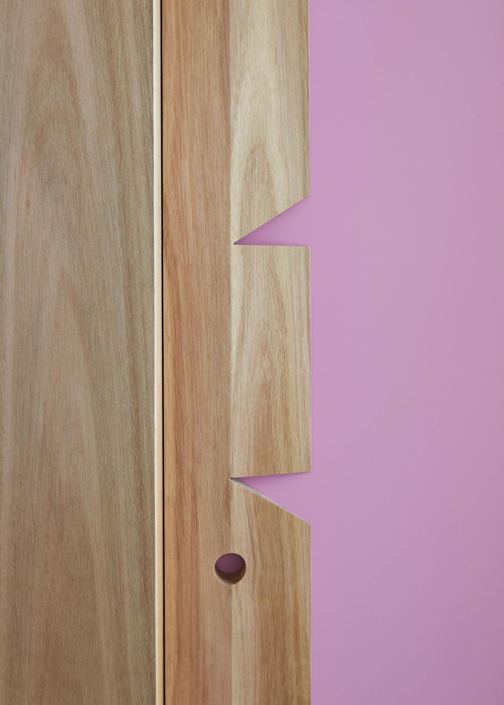 A Colorful and Chic Private Home Full of Art in Melbourne, Australia by FMD Architects (17)