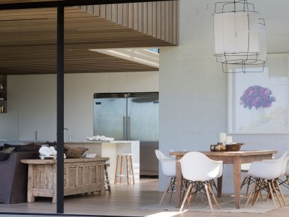 A Contemporary Family Home Greeted by a Double Height Entryway in Omaha, New Zealand by Julian Guthrie (13)