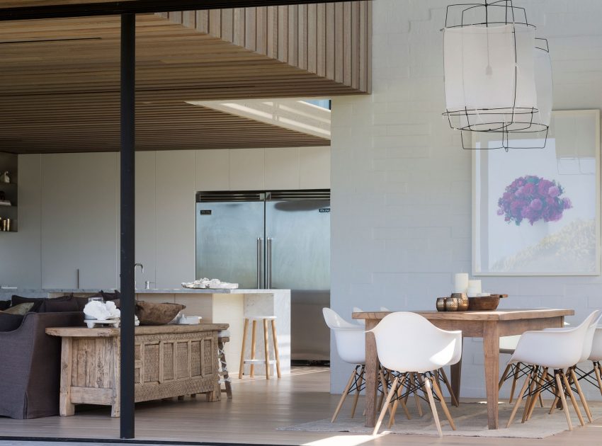 A Contemporary Family Home Greeted by a Double Height Entryway in Omaha, New Zealand by Julian Guthrie (13)