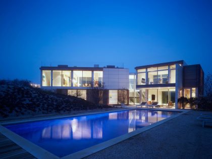 A Contemporary Family Home with Stunning Views in the Dunes of Amagansett by Stelle Lomont Rouhani Architects (27)