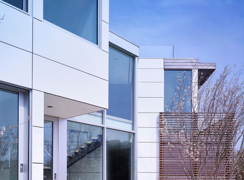 A Contemporary Family Home with Stunning Views in the Dunes of Amagansett by Stelle Lomont Rouhani Architects (3)