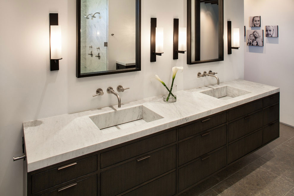 A Contemporary House with an Ambiance of Luxury and Comfort in California by RDM General Contractors (10)