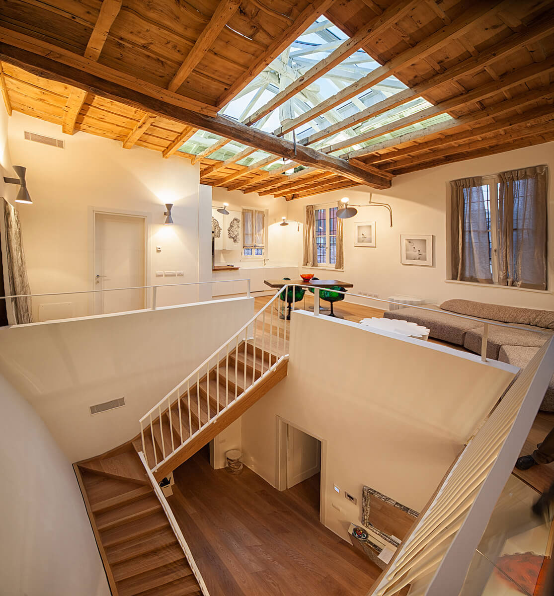 A Fun and Stylish House with a Simple and Elegant Interior in Milan, Italy by Massimo Donizelli (6)