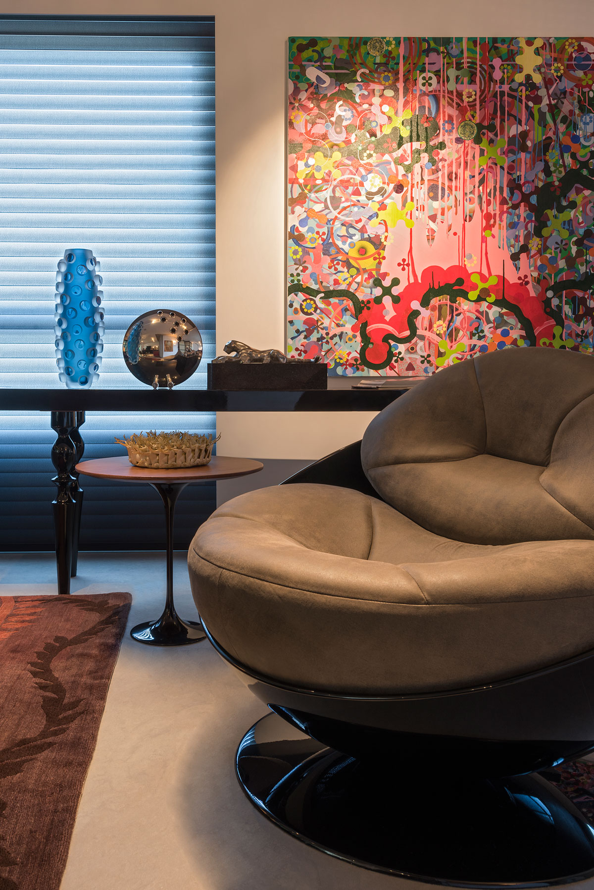 A Hip and Colorful Apartment for an Art Collector in Belo Horizonte, Brazil by 2arquitetos (6)