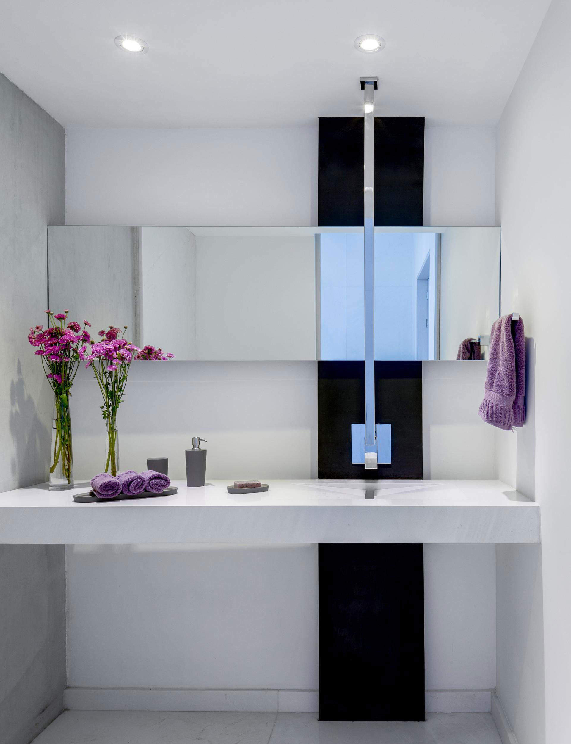 A Light-Filled Contemporary Apartment with Lots of Open and Semi-Open Space in Mexico City by Archetonic (15)