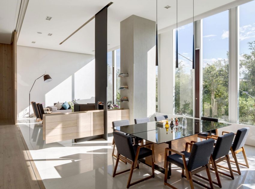 A Light-Filled Contemporary Apartment with Lots of Open and Semi-Open Space in Mexico City by Archetonic (9)