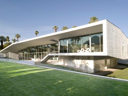 A Luxurious and Elegant Modern Home with Beautiful Views in Palm Springs, California by Sander Architects (1)