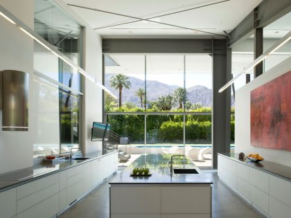 A Luxurious and Elegant Modern Home with Beautiful Views in Palm Springs, California by Sander Architects (7)