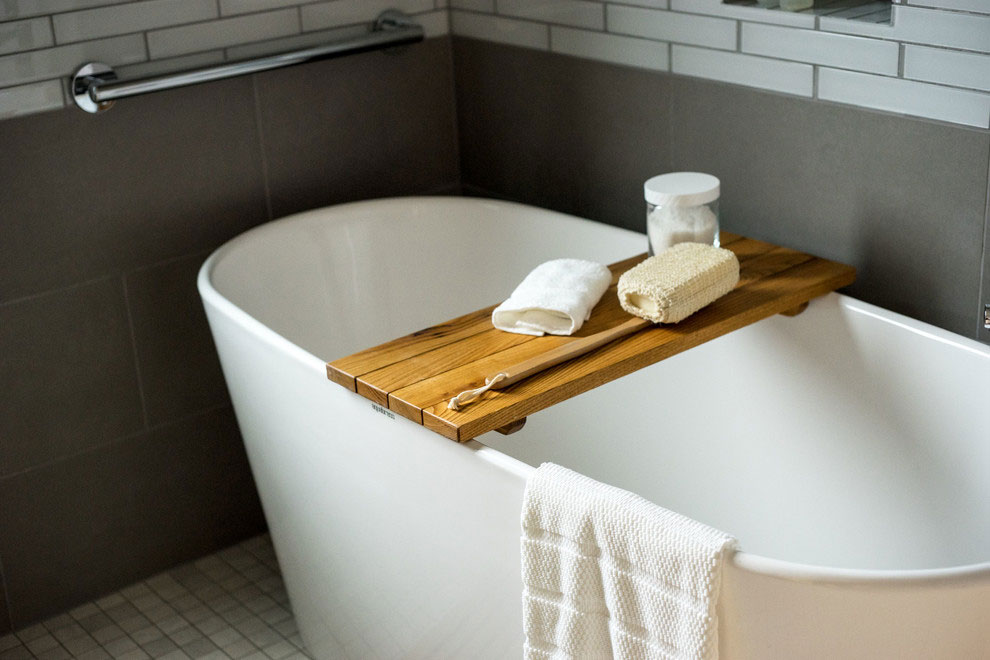 A Magnificent Contemporary Two-Storey Home Full of Style and Comfort in Portland by Garrison Hullinger Interior Design (27)