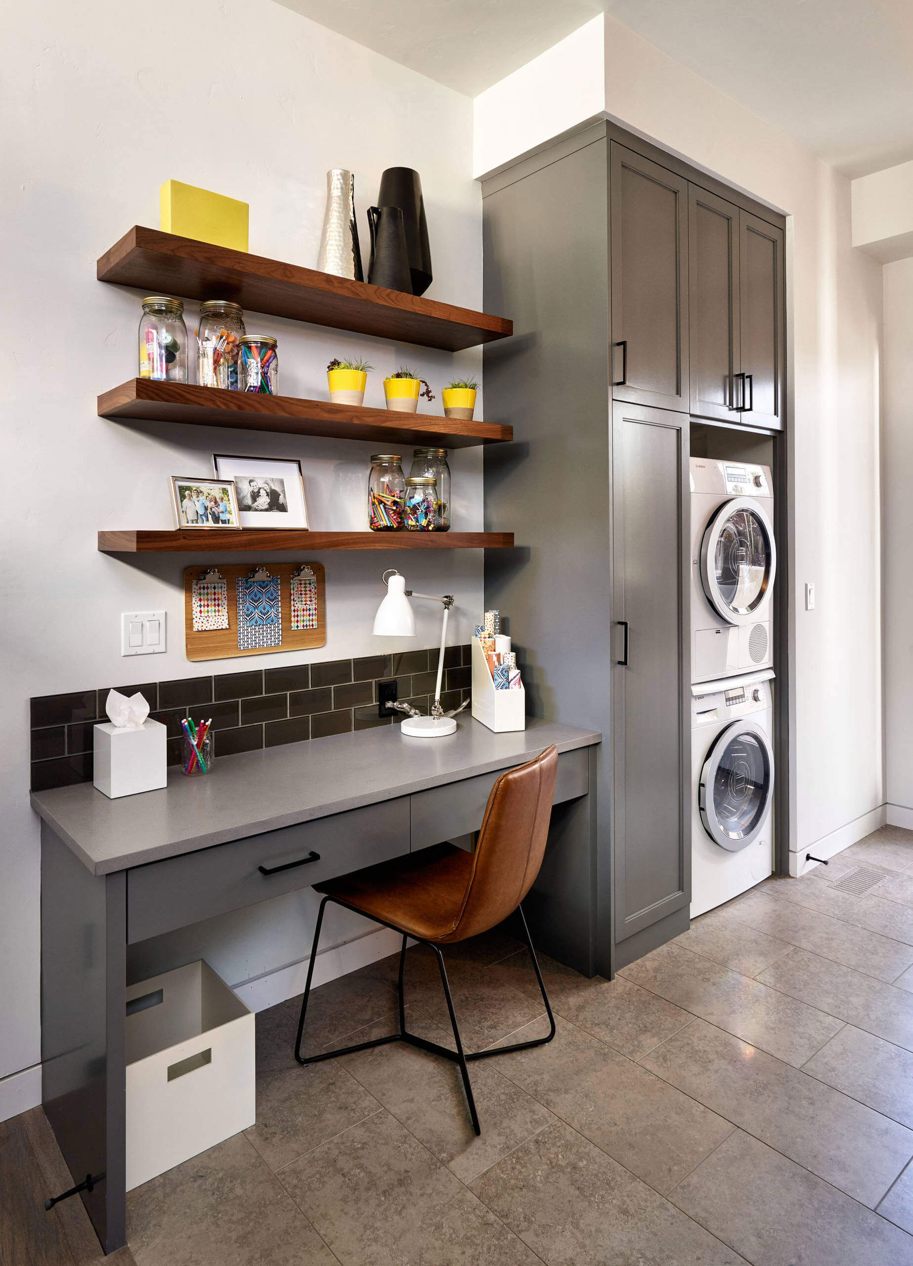 A Magnificent Contemporary Two-Storey Home Full of Style and Comfort in Portland by Garrison Hullinger Interior Design (30)