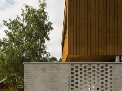 A Modern Home for a Retired Couple Surrounded by the Forests of Grimstad, Norway by Schjelderup Trondahl Architects (6)