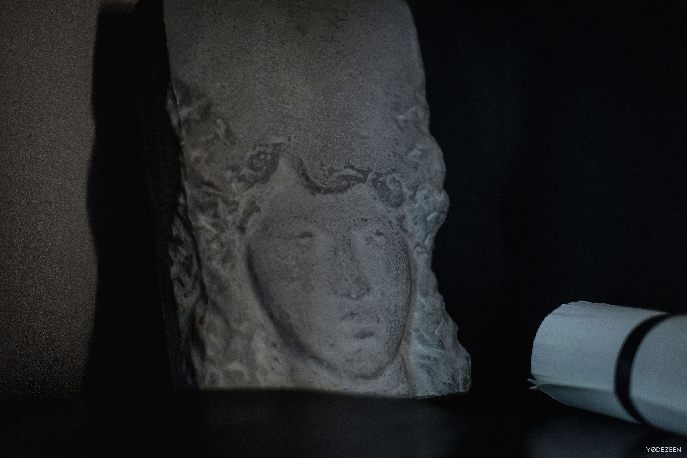 A Modern Home with Sophisticated and Twilight Interiors in Kiev, Ukraine by Yodezeen (9)