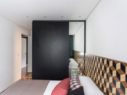 A Modern and Small Apartment for a Young Couple in Porto Alegre, Brazil by Renata Ramos (14)
