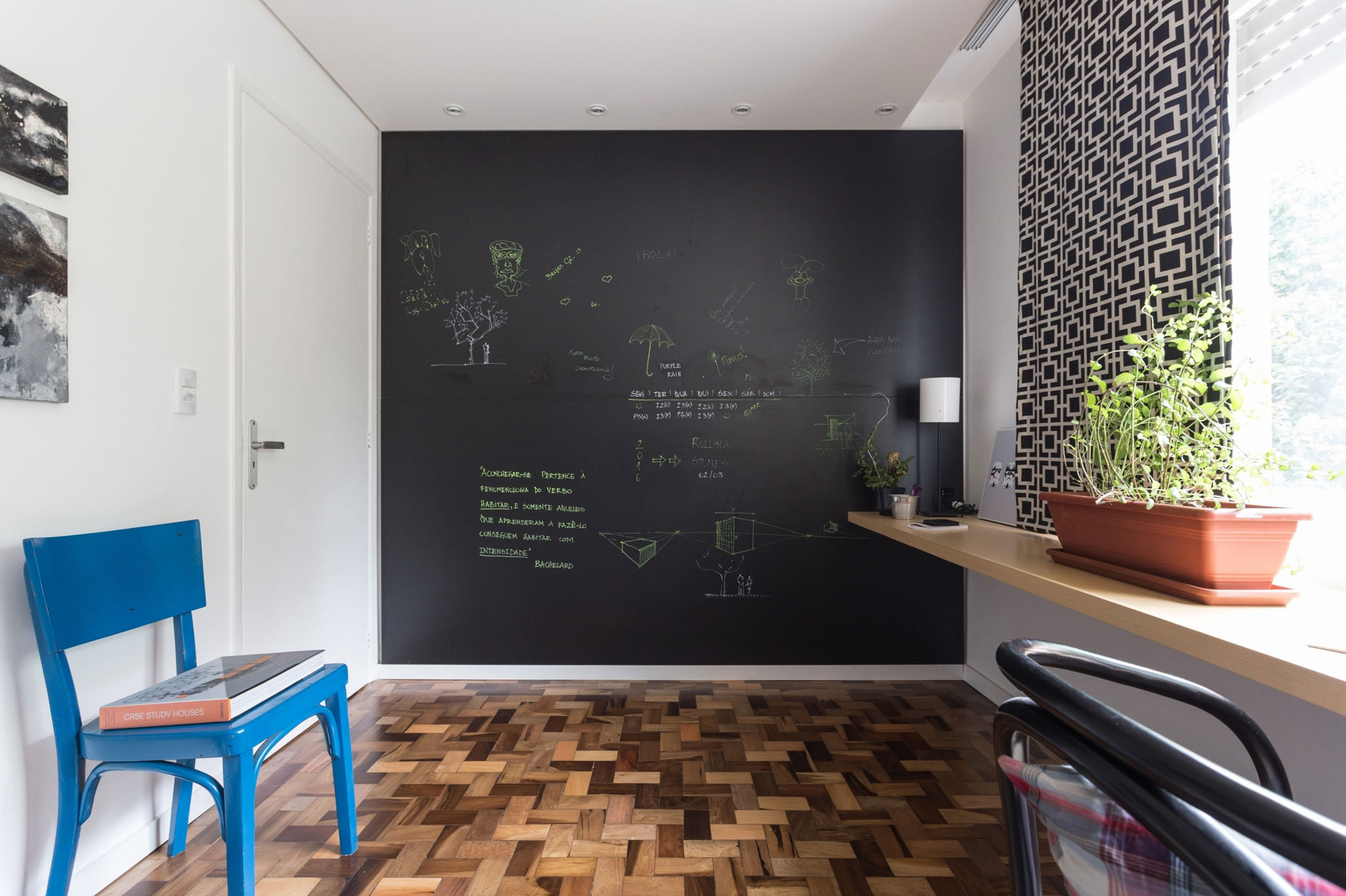A Modern and Small Apartment for a Young Couple in Porto Alegre, Brazil by Renata Ramos (19)