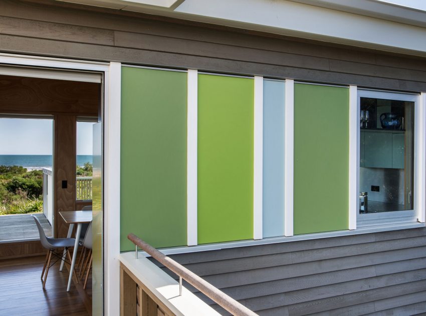 A Playful Two-Storey Cabin for a Family in Waikanae, New Zealand by Parsonson Architects (6)