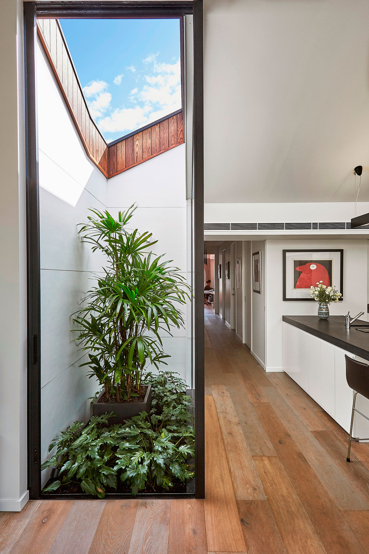 A Modern and Bright Semi-Detached House with Ample Natural Light in Malvern by Patrick Jost (8)