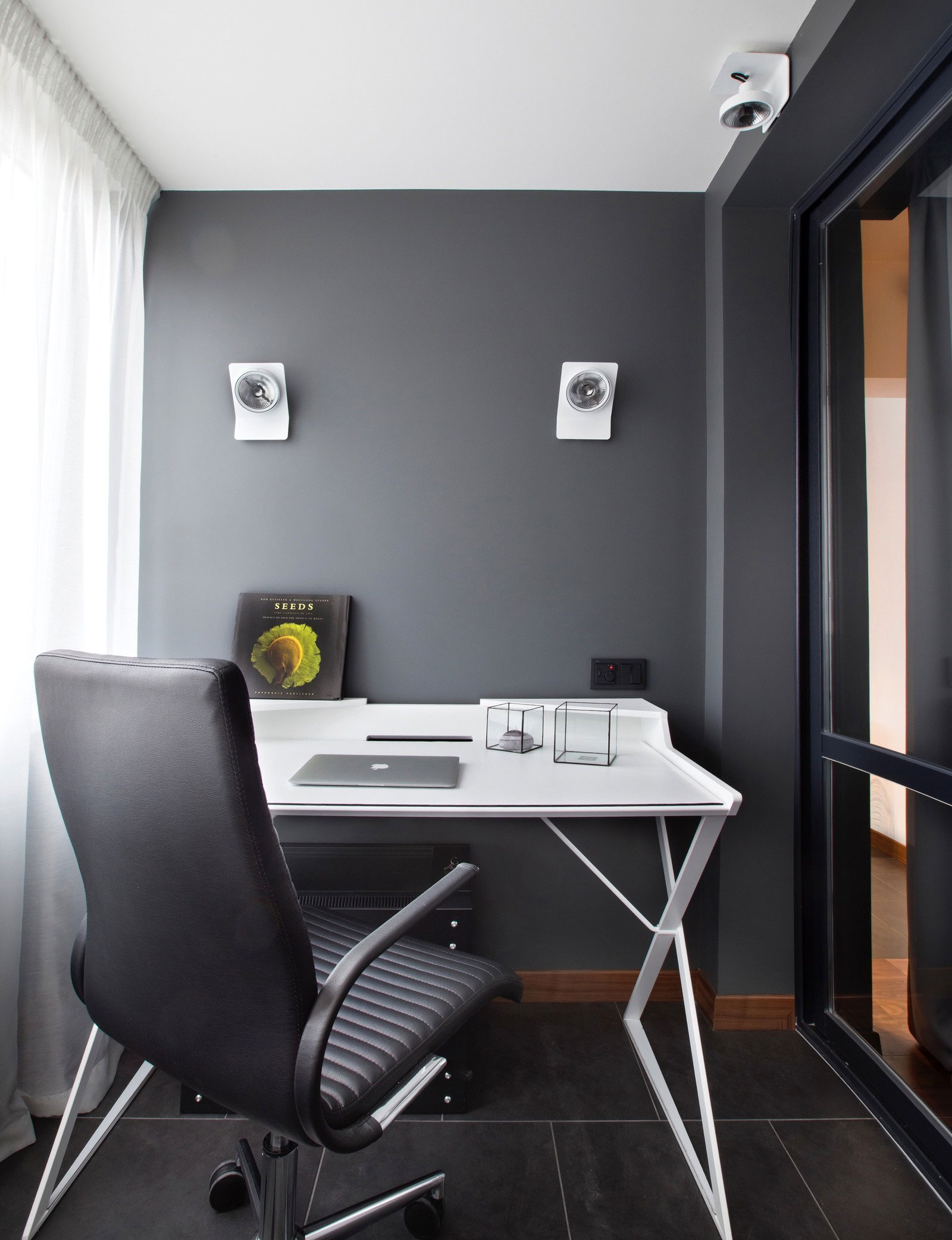 A Cozy and Elegant Modern Apartment for a Young Man in Moscow by Design3 (13)