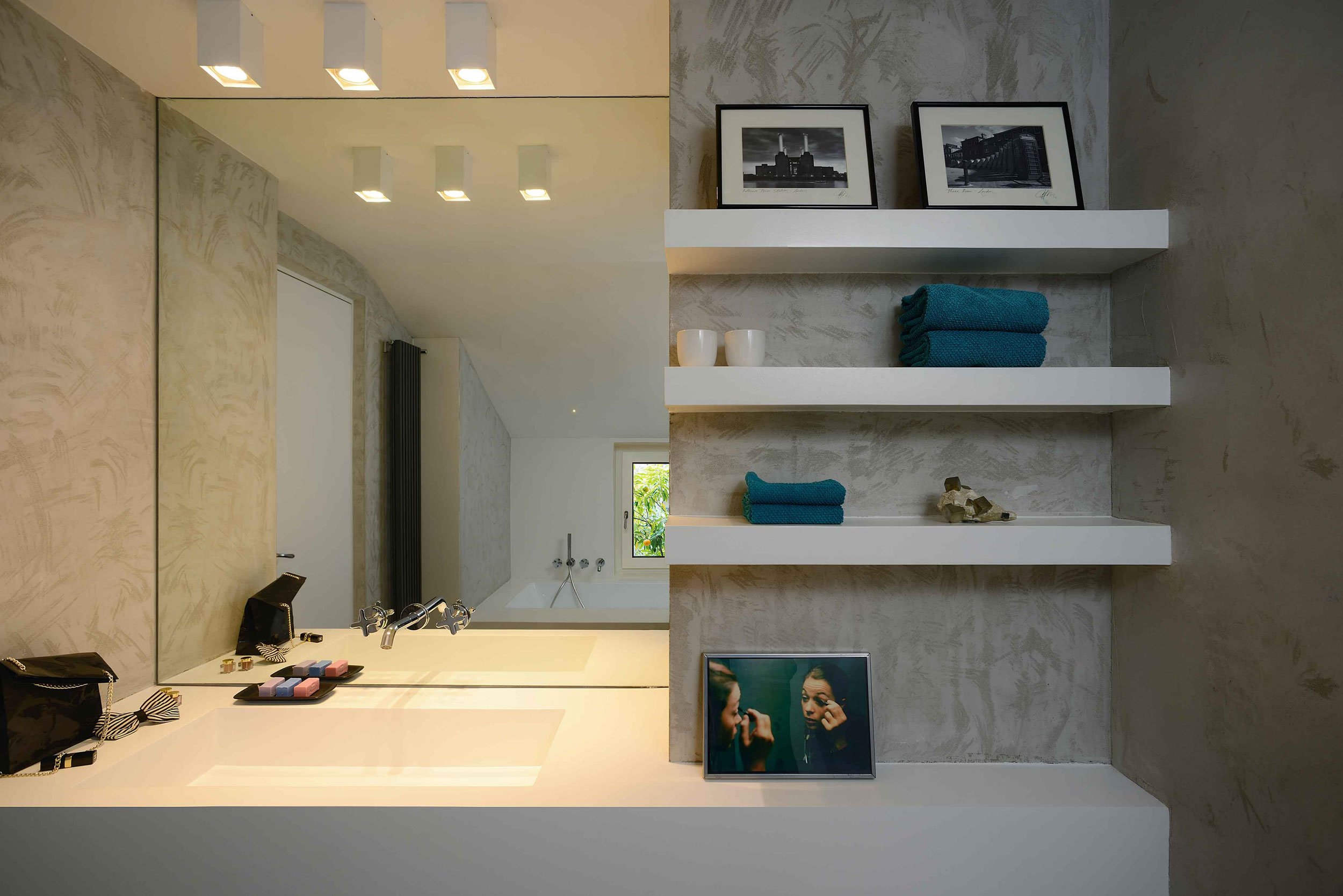 A Small and Colorful Modern Home with Vibrant Furniture and Art in Rome, Italy by Arabella Rocca (12)