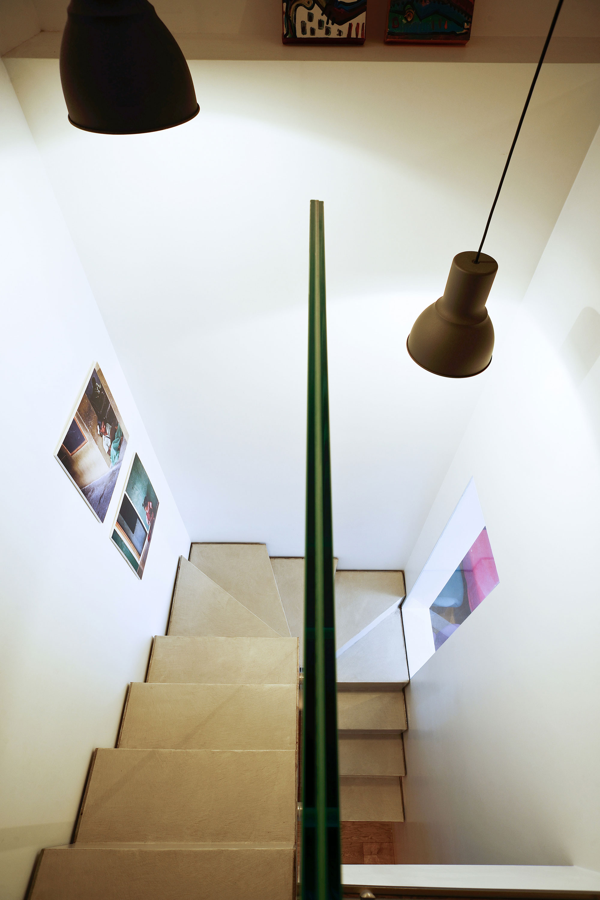 A Small and Colorful Modern Home with Vibrant Furniture and Art in Rome, Italy by Arabella Rocca (8)