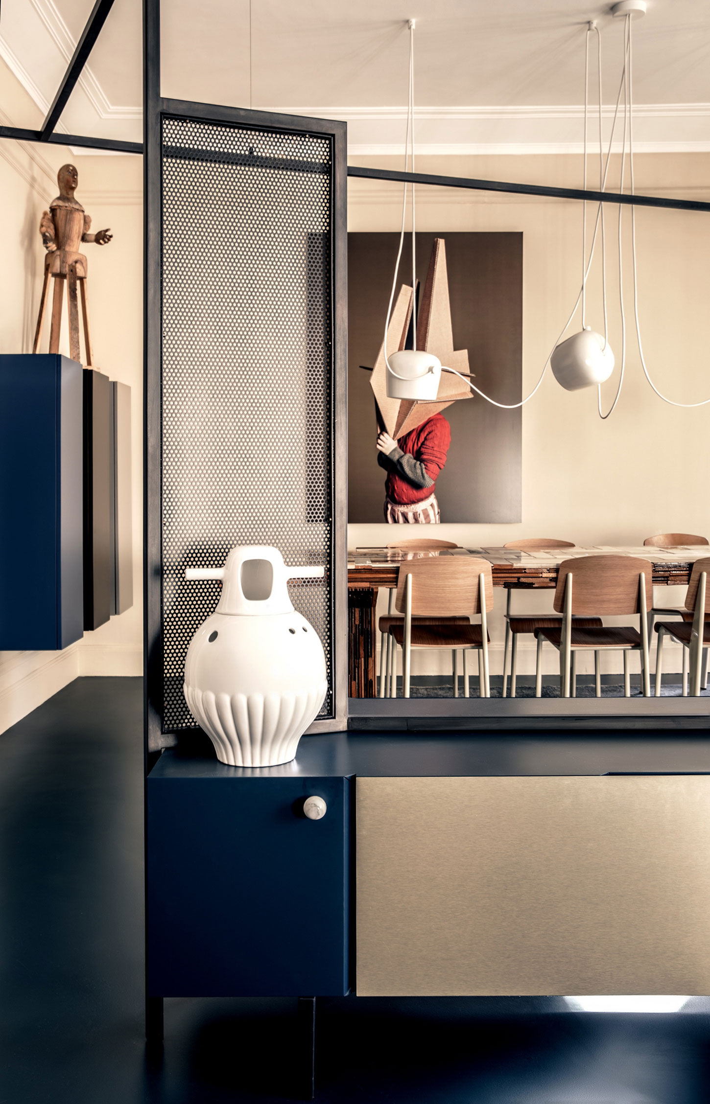 A Smart and Stylish Parisian Apartment Designed for a Young Family by UdA Architetti (7)