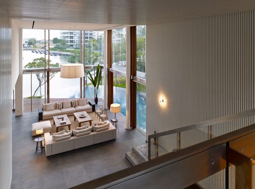 A Sophisticated Contemporary Home with Spectacular Views in Singapore by Robert Greg Shand Architects (18)