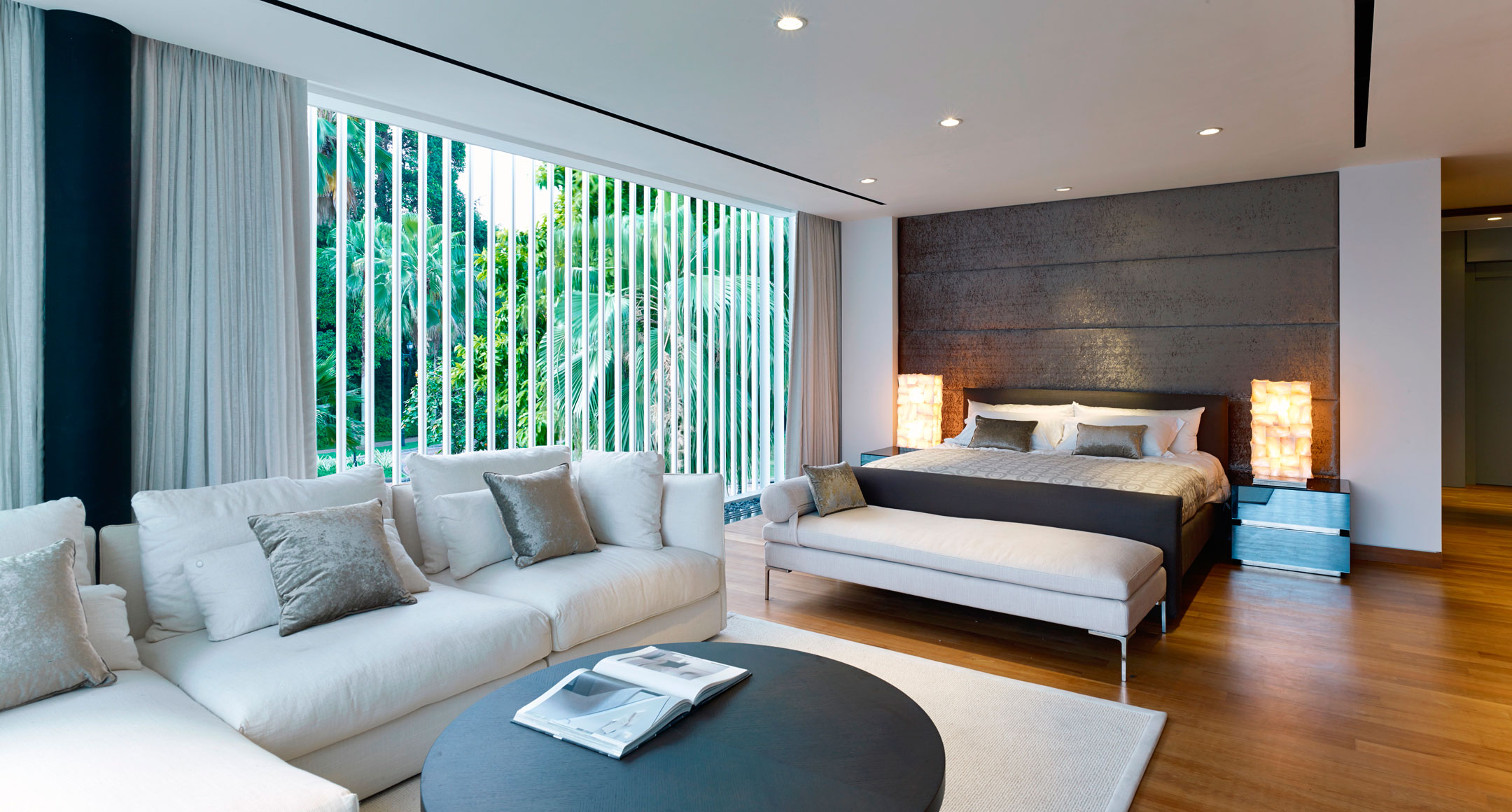 A Sophisticated Contemporary Home with Spectacular Views in Singapore by Robert Greg Shand Architects (19)