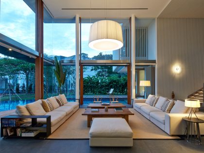 A Sophisticated Contemporary Home with Spectacular Views in Singapore by Robert Greg Shand Architects (34)