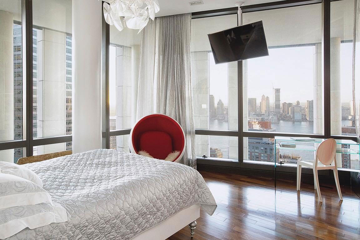 A Sophisticated Light-Filled Penthouse with Luxurious Interiors in New York City by Richard Mishaan (10)