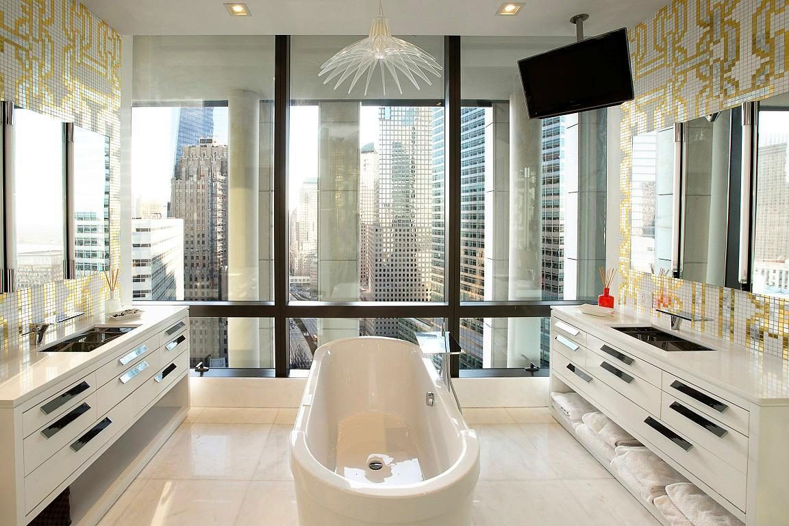 A Sophisticated Light-Filled Penthouse with Luxurious Interiors in New York City by Richard Mishaan (12)