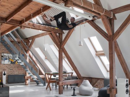 A Spacious Apartment with Beauty of Brick Walls and Timber Structure in Poznań, Poland by Cuns Studio (5)