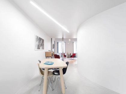 A Spacious Contemporary Apartment Framed by a Semi-Circular Wall in Lisbon by Fala Atelier (18)