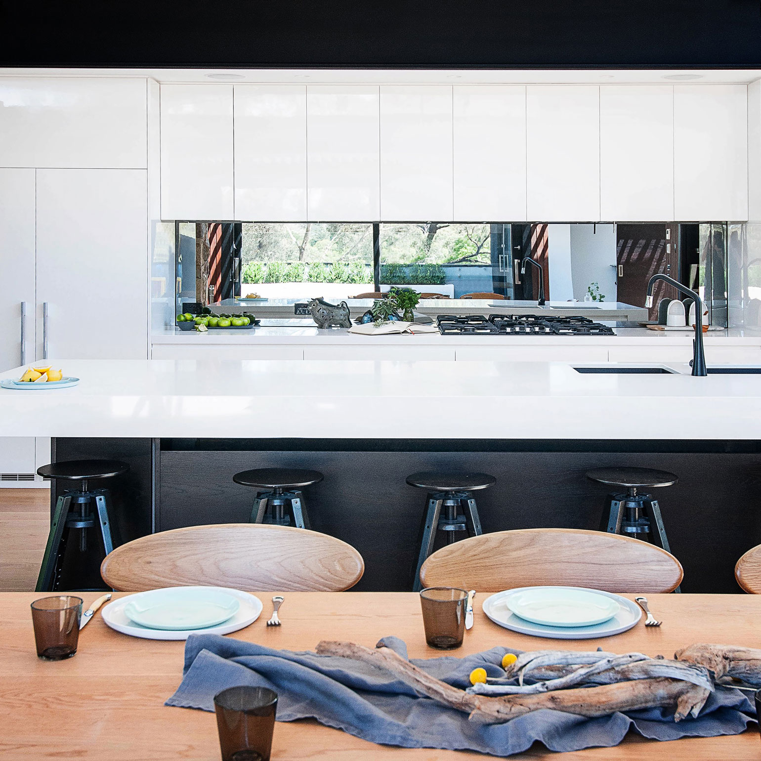 A Spacious Contemporary Home of Stone and Steel Built Above a River in Melbourne, Australia by Alexandra Buchanan Architecture (12)