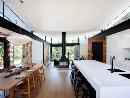 A Spacious Contemporary Home of Stone and Steel Built Above a River in Melbourne, Australia by Alexandra Buchanan Architecture (15)