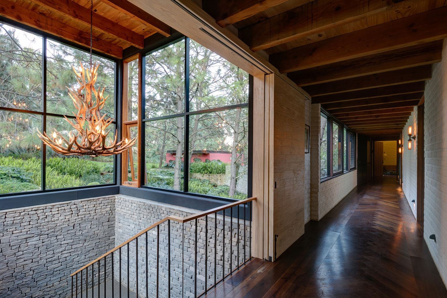 A Spacious Home with a Modern Take of Traditional Elements in the Forest of Tapalpa, Mexico by Andrés Escobar Taller Arquitectónica (10)