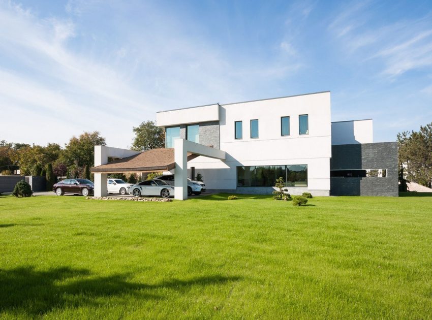 A Spacious and Comfortable Modern House in Dnipropetrovsk Oblast, Ukraine by Azovskiy & Pahomova architects (2)