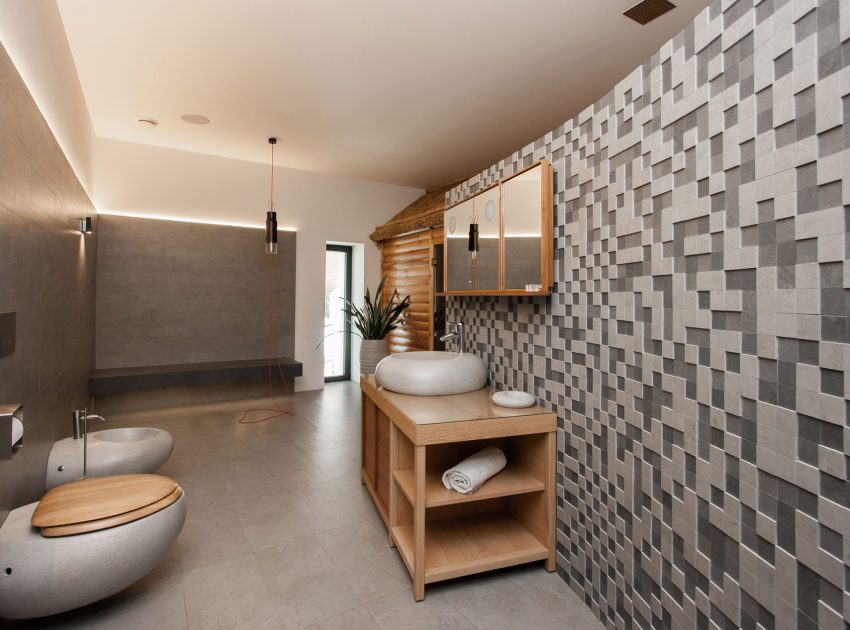 A Spacious and Comfortable Modern House in Dnipropetrovsk Oblast, Ukraine by Azovskiy & Pahomova architects (21)