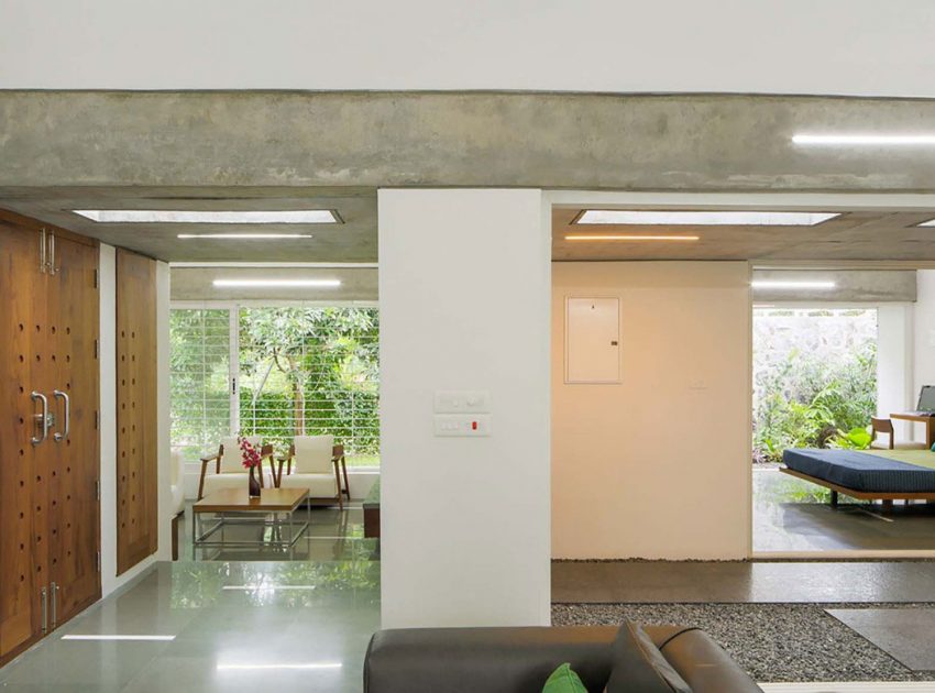 A Spacious and Comfortable Family Home for a Family of Six in Kerala, India by LIJO (15)