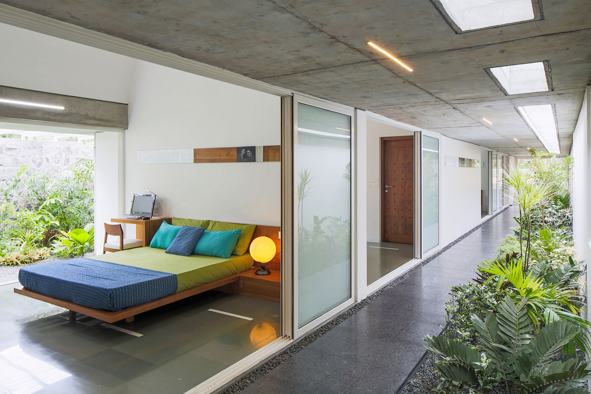 A Spacious and Comfortable Family Home for a Family of Six in Kerala, India by LIJO (17)