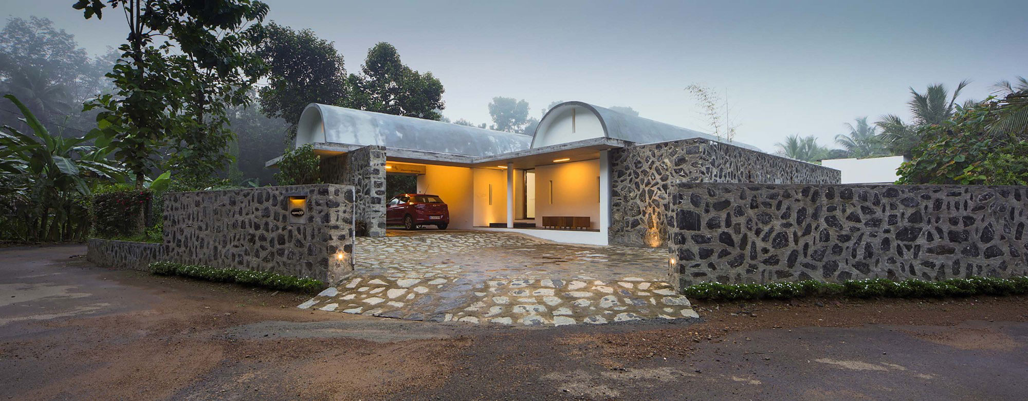 A Spacious and Comfortable Family Home for a Family of Six in Kerala, India by LIJO (29)