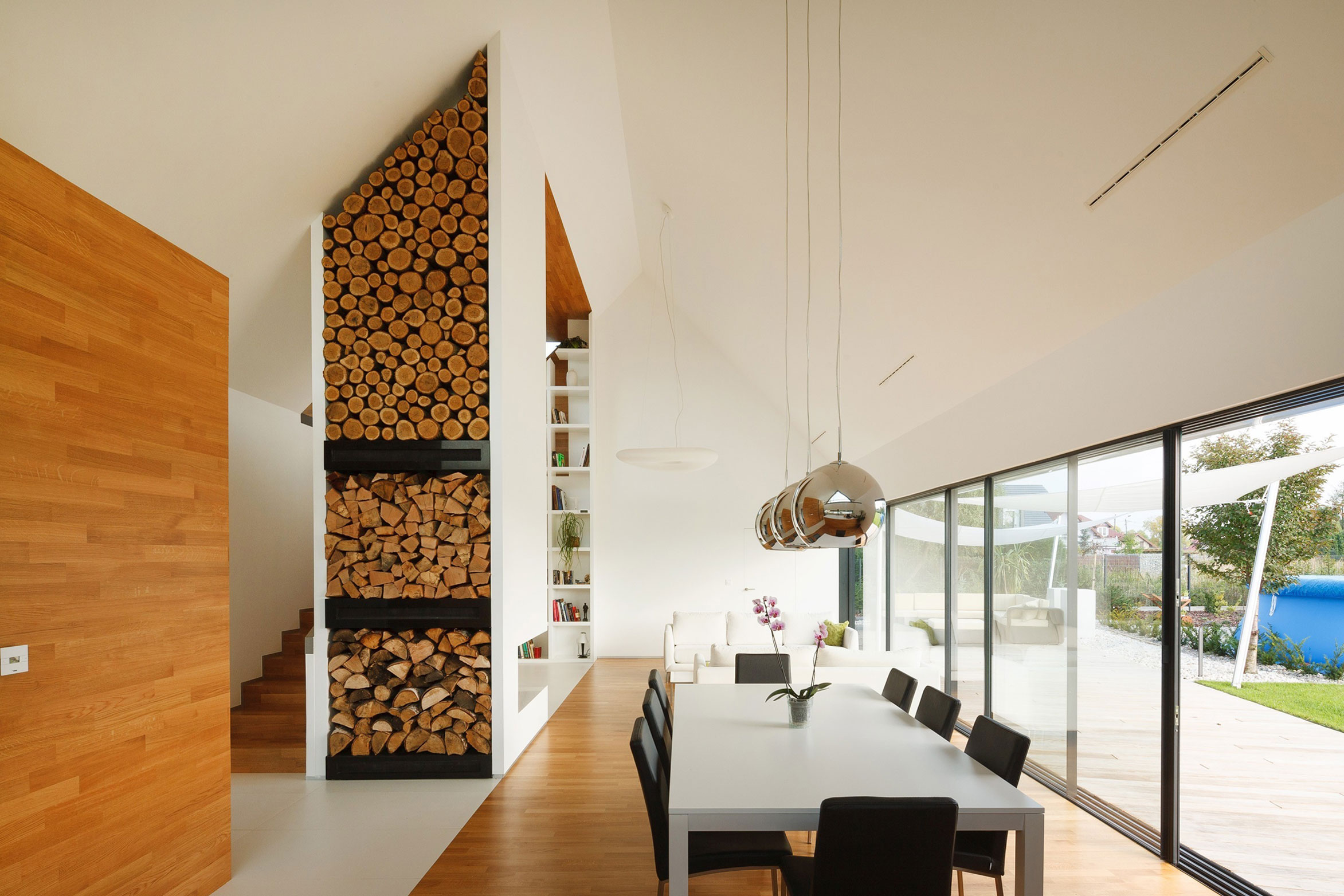 A Stunning and Spacious Two Barns House for a Modern Family in Tychy, Poland by RS + Robert Skitek (13)