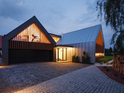 A Stunning and Spacious Two Barns House for a Modern Family in Tychy, Poland by RS + Robert Skitek (20)