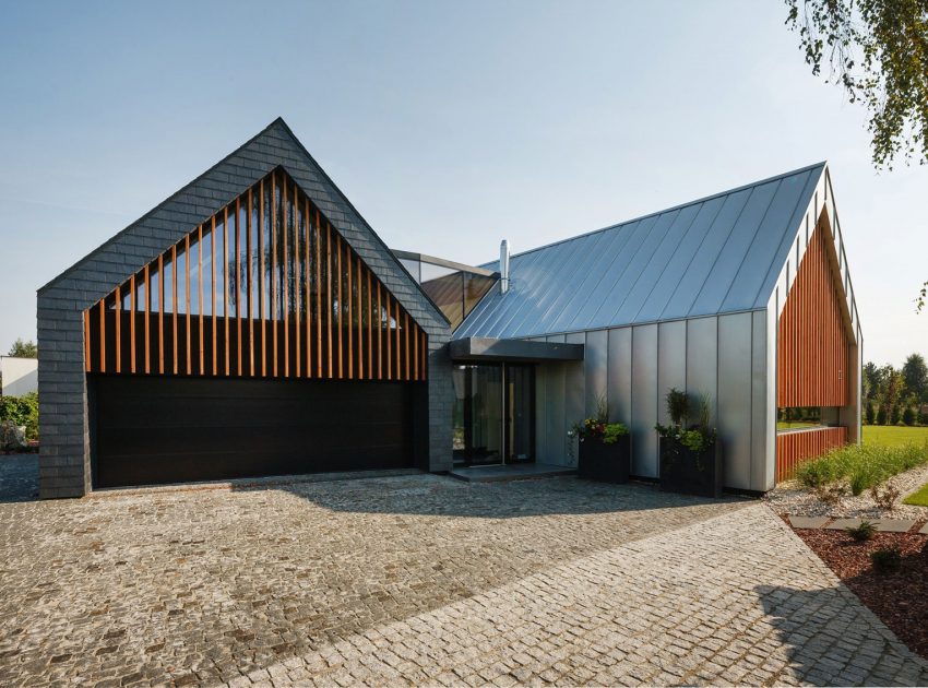 A Stunning and Spacious Two Barns House for a Modern Family in Tychy, Poland by RS + Robert Skitek (5)