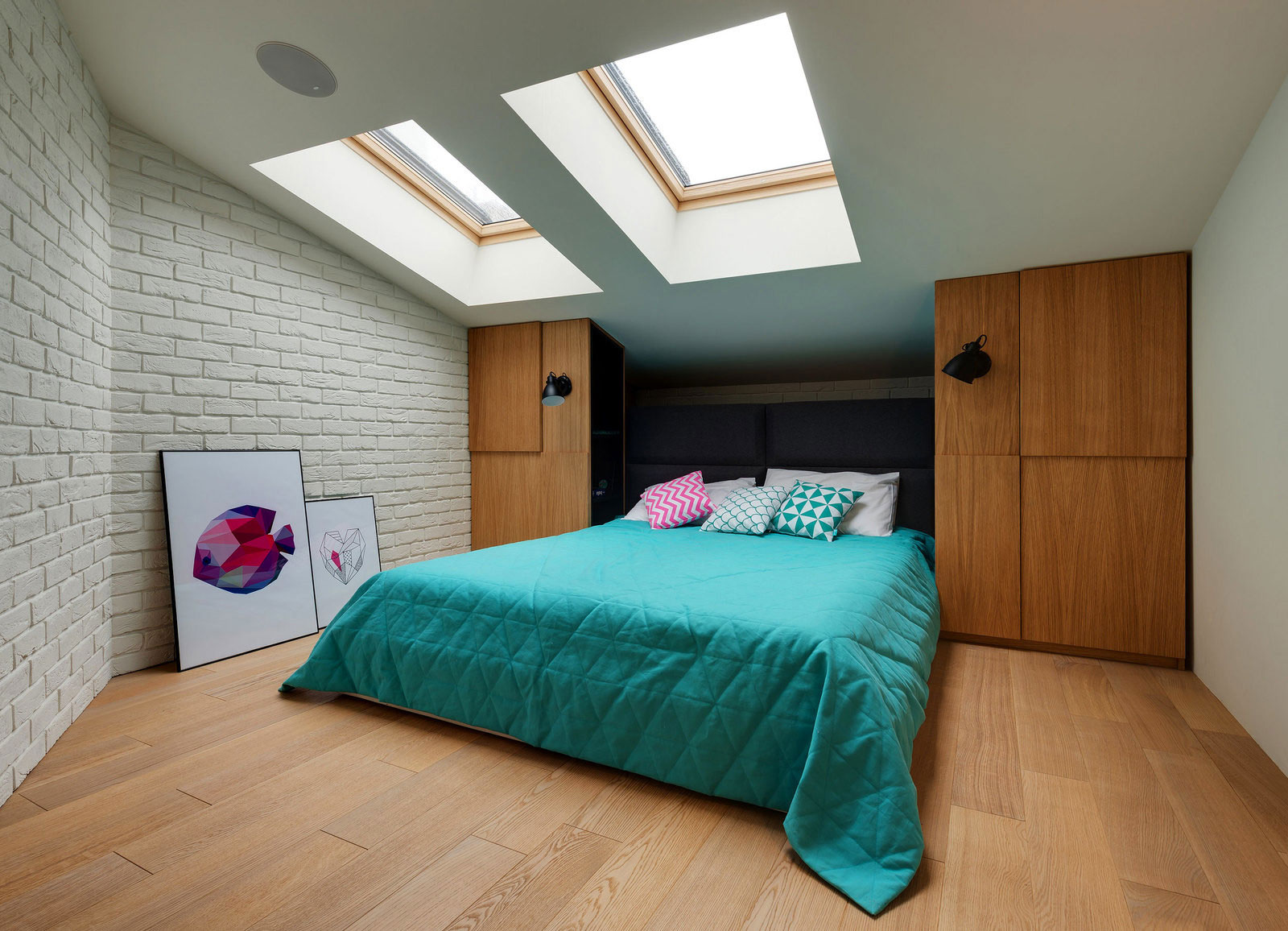 A Stylish and Modern Duplex Apartment with a Slide in Kharkov, Ukraine by KI Design (18)